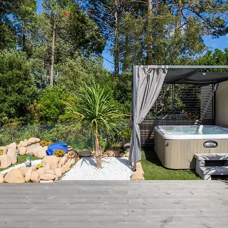 Superbe Villa, Piscine Chauffee, Jacuzzi *